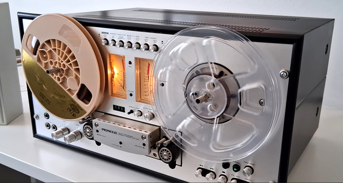 rt-707 side.jpg